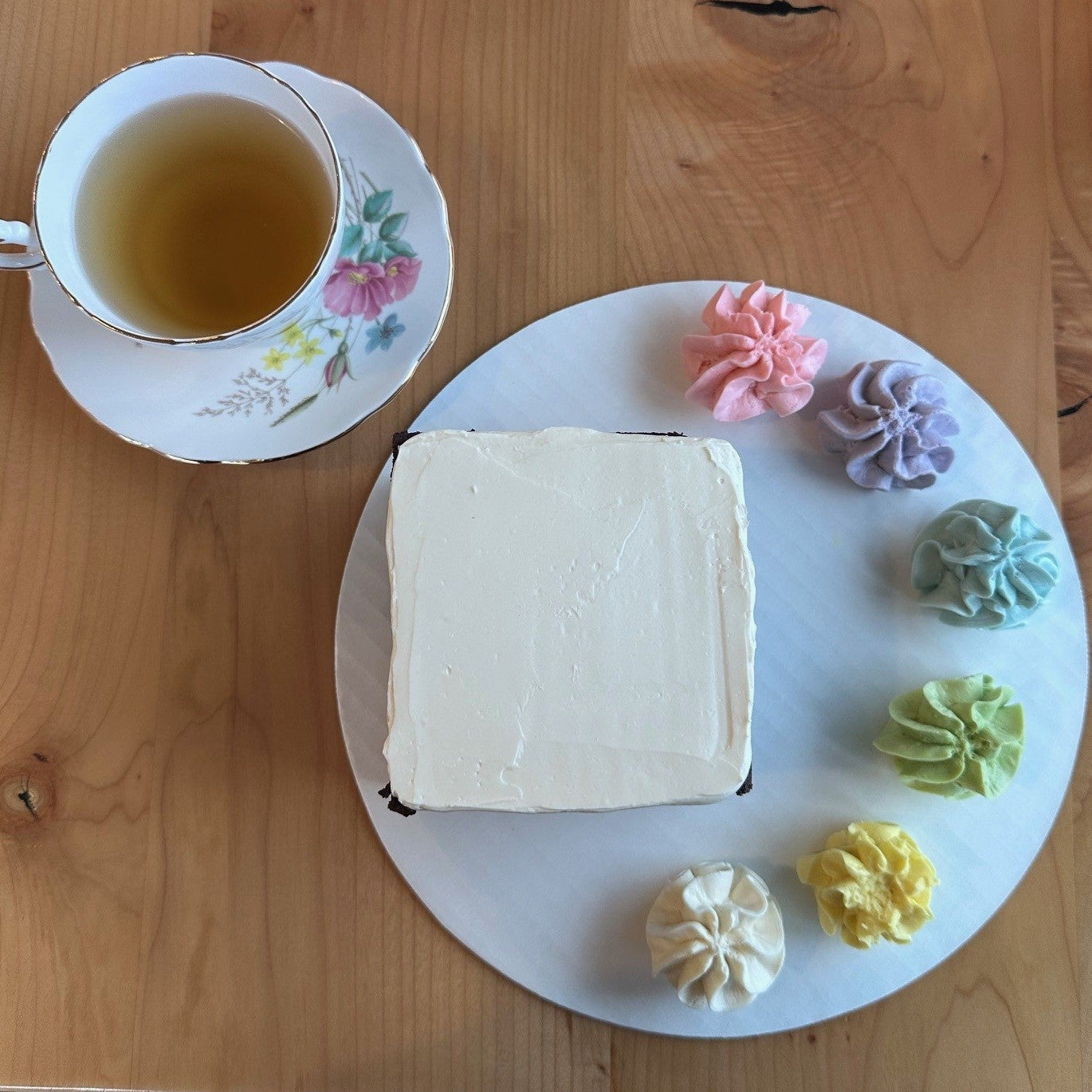 Cake Painting & Tea - June 4th